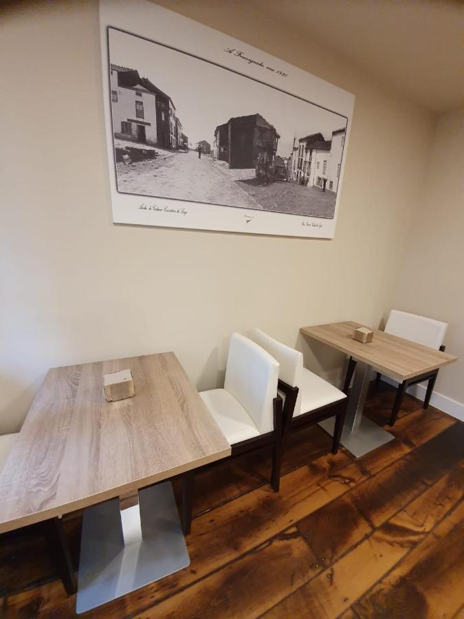 Albergue Casa Cuartel A Fonsagrada Экстерьер фото