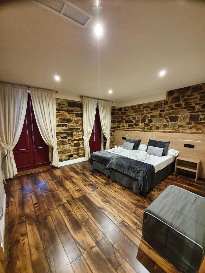 Albergue Casa Cuartel A Fonsagrada Экстерьер фото
