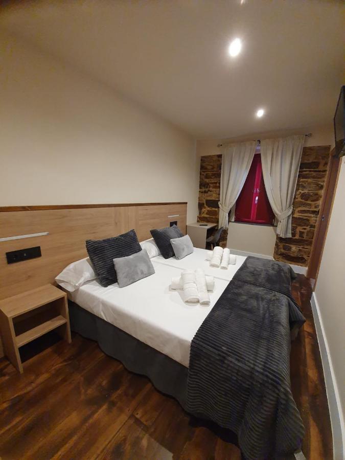 Albergue Casa Cuartel A Fonsagrada Экстерьер фото