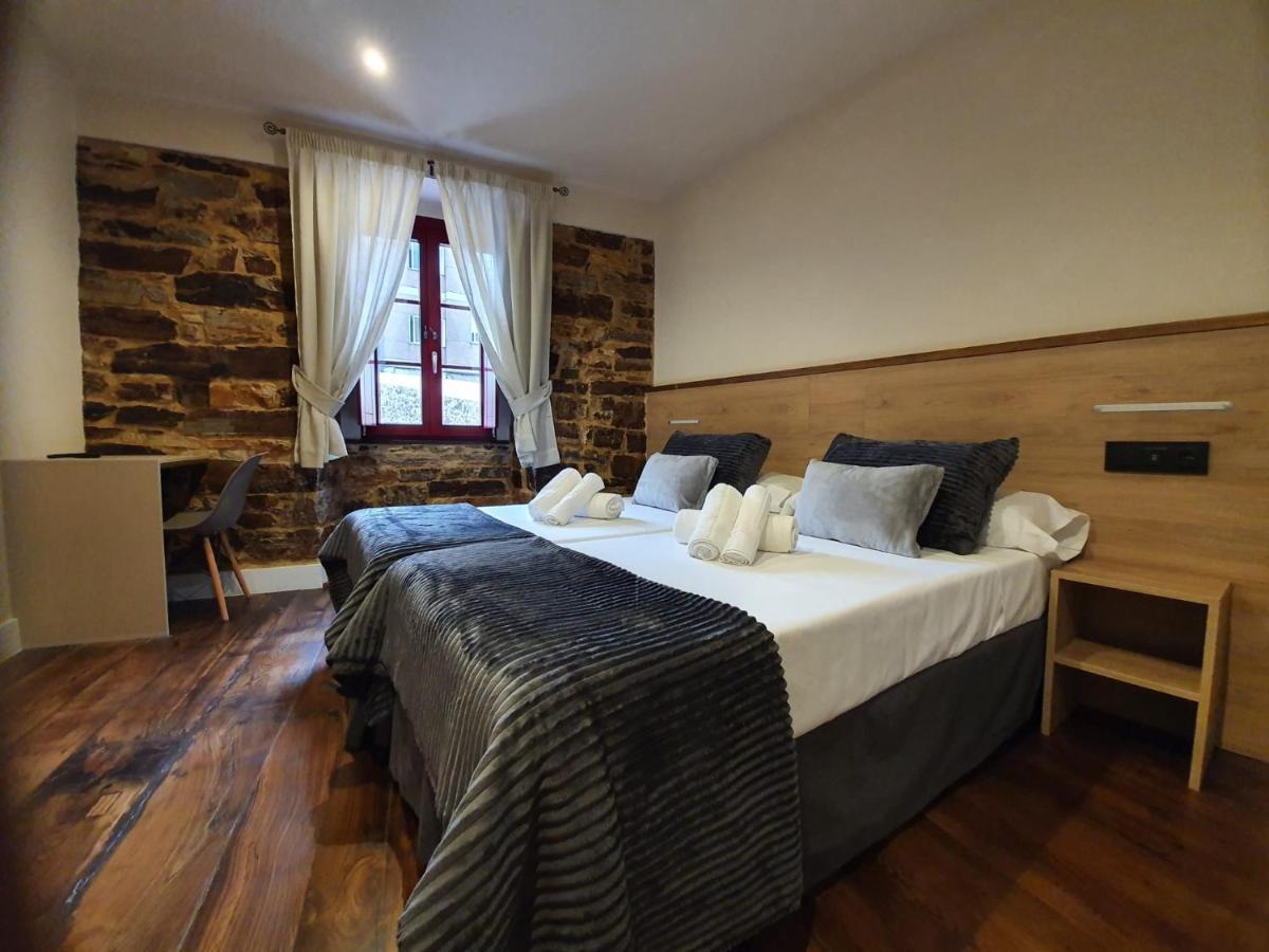 Albergue Casa Cuartel A Fonsagrada Экстерьер фото