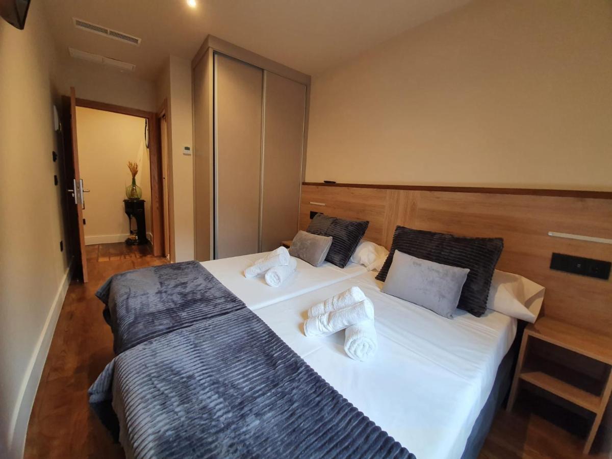 Albergue Casa Cuartel A Fonsagrada Экстерьер фото