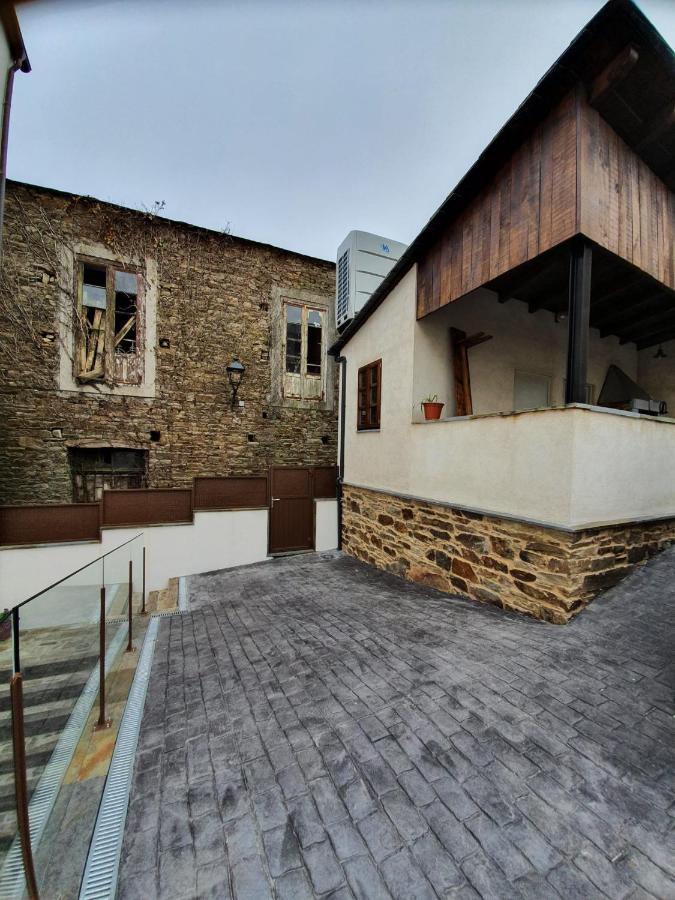 Albergue Casa Cuartel A Fonsagrada Экстерьер фото