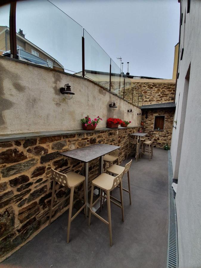 Albergue Casa Cuartel A Fonsagrada Экстерьер фото