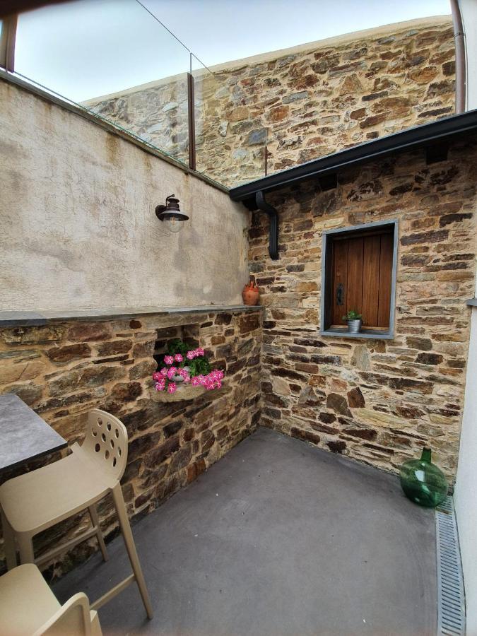 Albergue Casa Cuartel A Fonsagrada Экстерьер фото