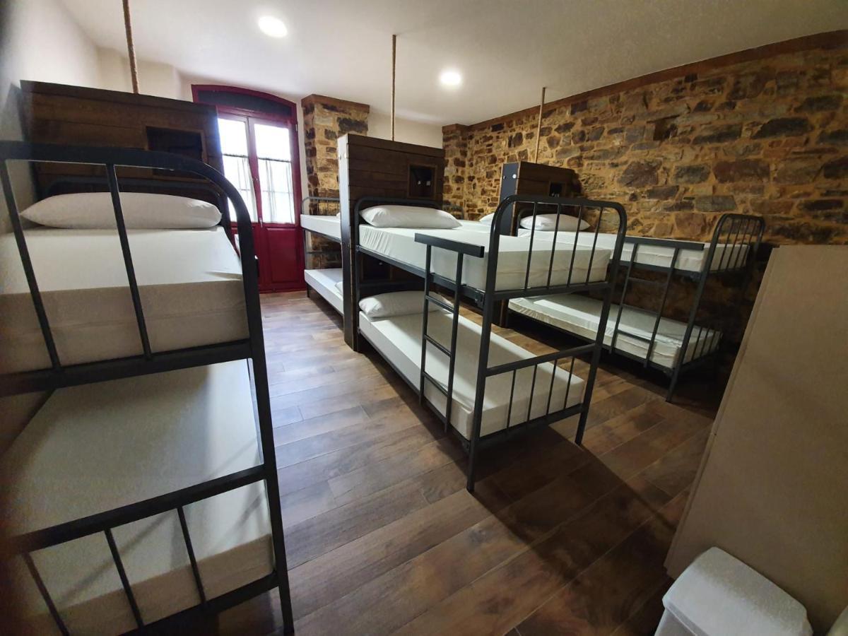Albergue Casa Cuartel A Fonsagrada Экстерьер фото