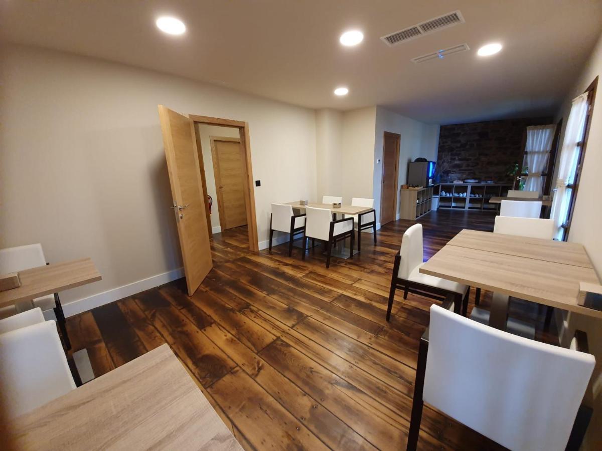 Albergue Casa Cuartel A Fonsagrada Экстерьер фото